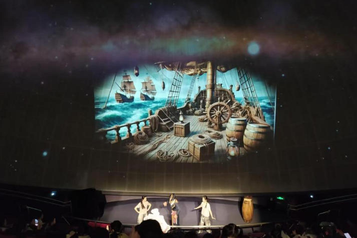 30天穹幕科普剧圆满收官 贝林展馆夜间博...