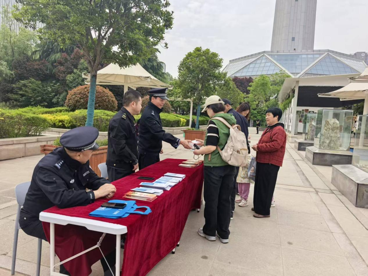 陕西自然博物馆联合雁塔区文旅局开展 “全...