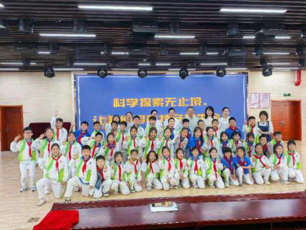陕西自然博物馆与大雁塔小学雁南分校开启馆校合作新范式