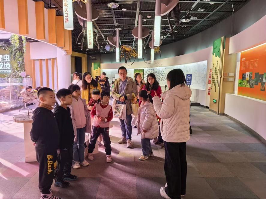 全新科普模式启幕 亲子探索共赴自然之约 —— 陕西自然博物馆亲子探索计划顺利开营